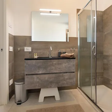 Ca Moderna Apartment *