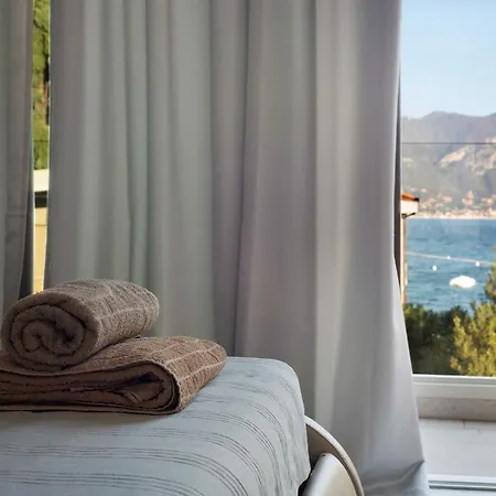 Ca Moderna Apartment Torri Del Benaco