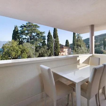 Ca Moderna Apartment Torri Del Benaco